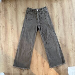 Women's Wide-Leg Jeans in Washed Brown